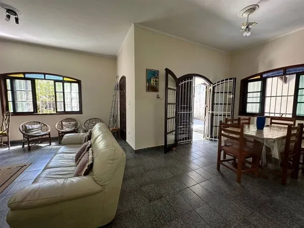 Casa com 3 quartos, 190 m², à venda no Flórida, Praia Grande