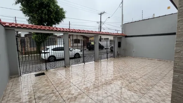 Casa com 3 quartos, 100 m², à venda no Maracanã, Praia Grande