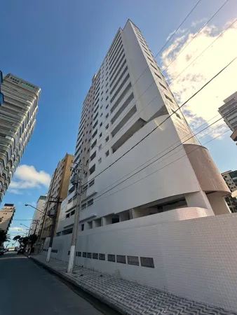 Fachada do Residencial Pedro, Rua Uirapuru, 100, Vila Tupi, Praia Grande
