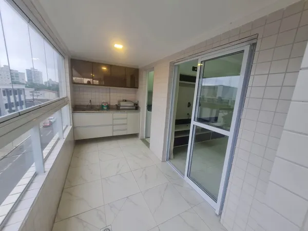 Apartamento com 2 quartos, 67 m², com varanda gourmet, à venda no Caiçara, Praia Grande