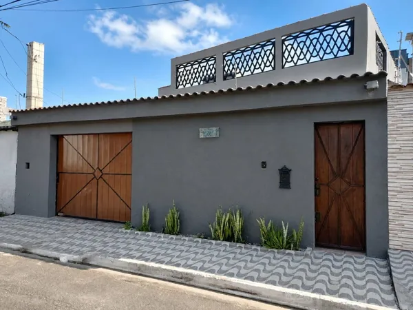 Sobrado com 3 quartos, 190 m², à venda no Tupi, Praia Grande