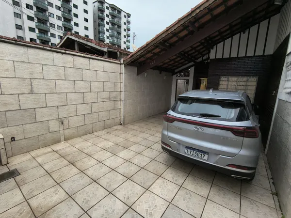 Casa com 2 quartos, 130 m², mobiliadas, à venda na Guilhermina, Praia Grande