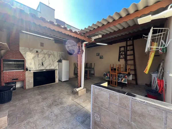 Casa com 2 quartos, 105 m², à venda no Ocian, Praia Grande