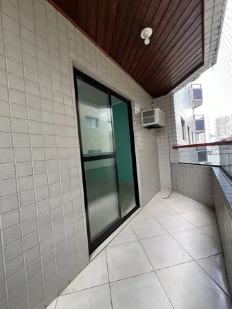 Apartamento no Residencial Hildegard Angel, Guilhermina, Praia Grande