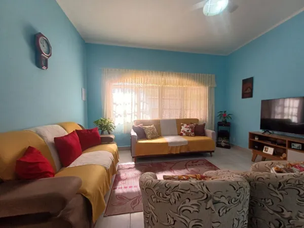 Casa com 3 quartos, 186 m², à venda no Tupi, Praia Grande