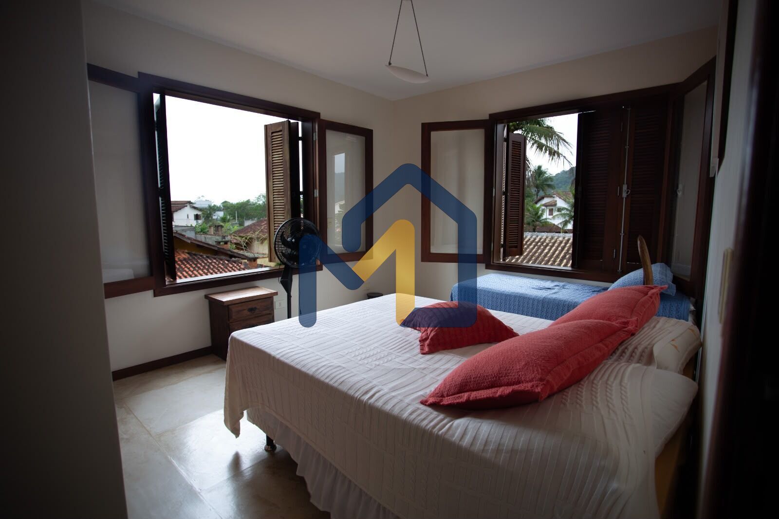 Casa, 4 quartos, 350 m² - Foto 32