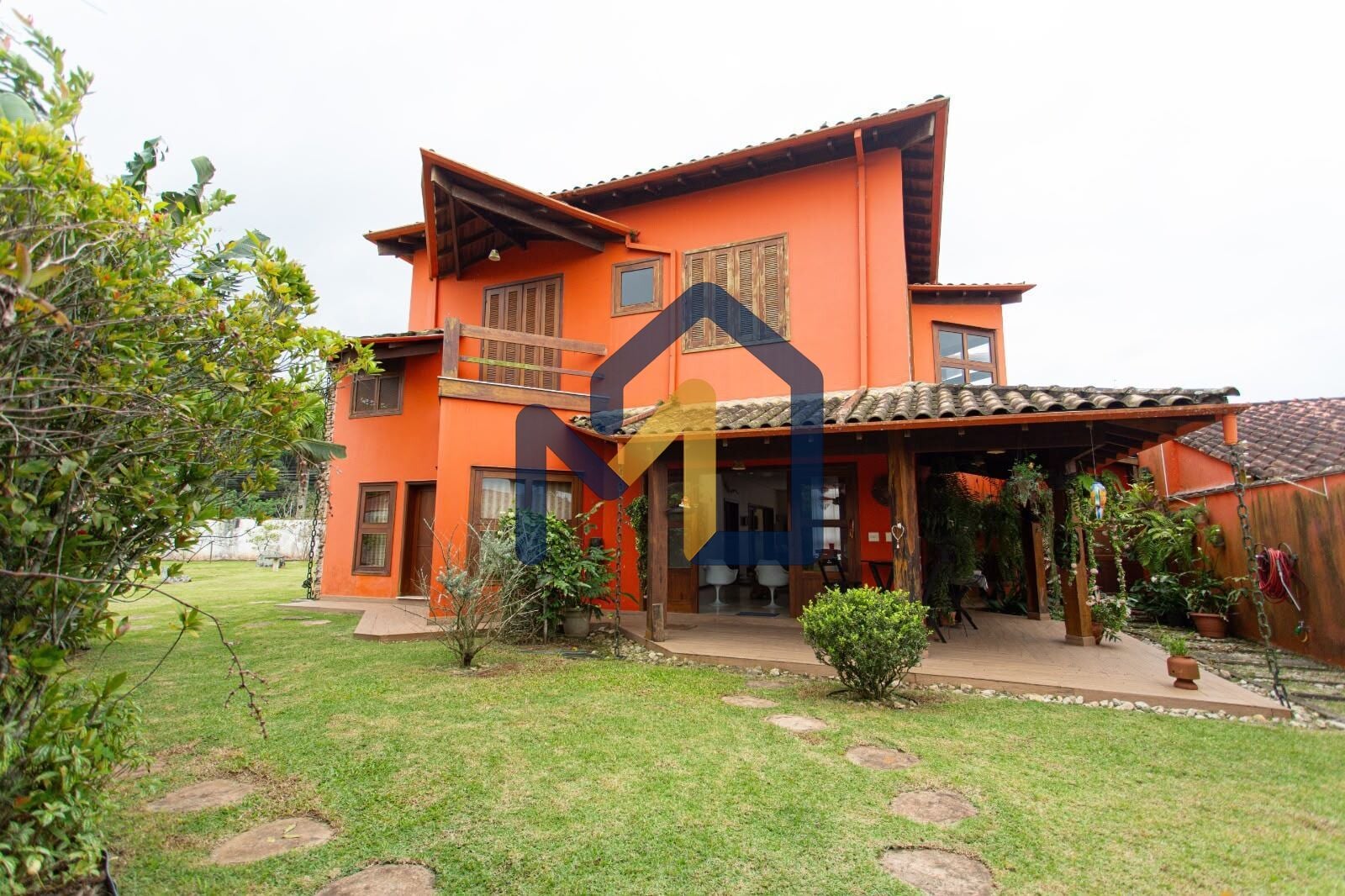 Casa, 4 quartos, 350 m² - Foto 1