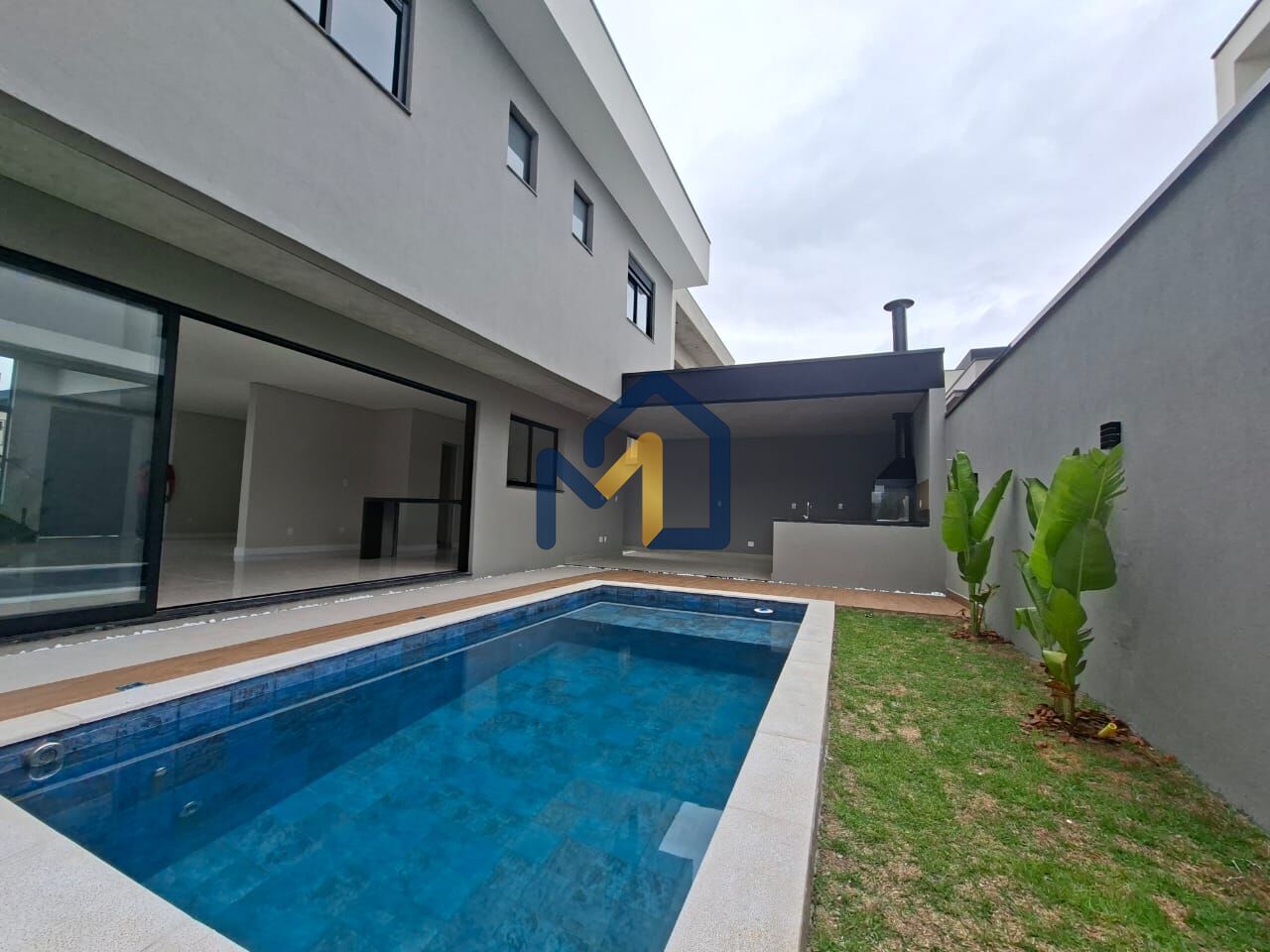 Casa de Condomínio, 4 quartos - Foto 1