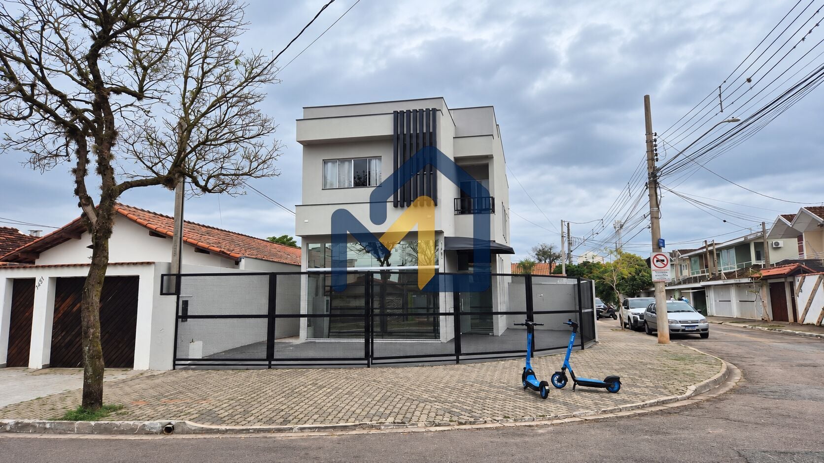 Loja-Salão, 90 m² - Foto 1