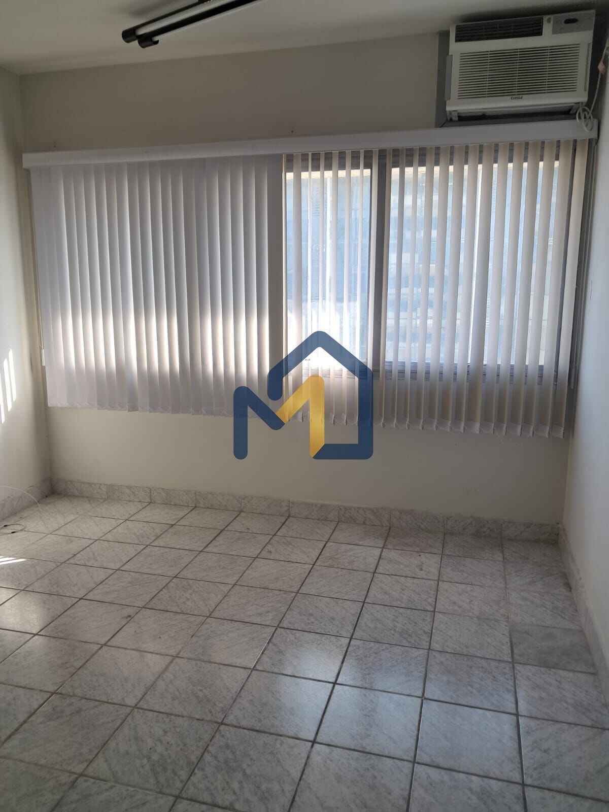Sala-Conjunto, 28 m² - Foto 1
