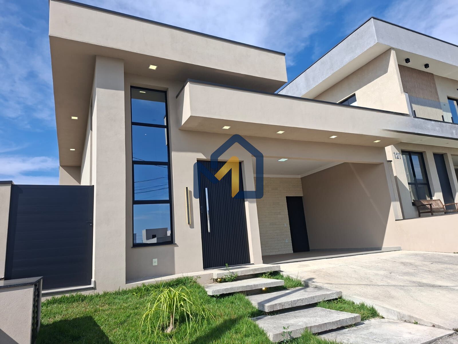 Casa, 3 quartos, 131 m² - Foto 2