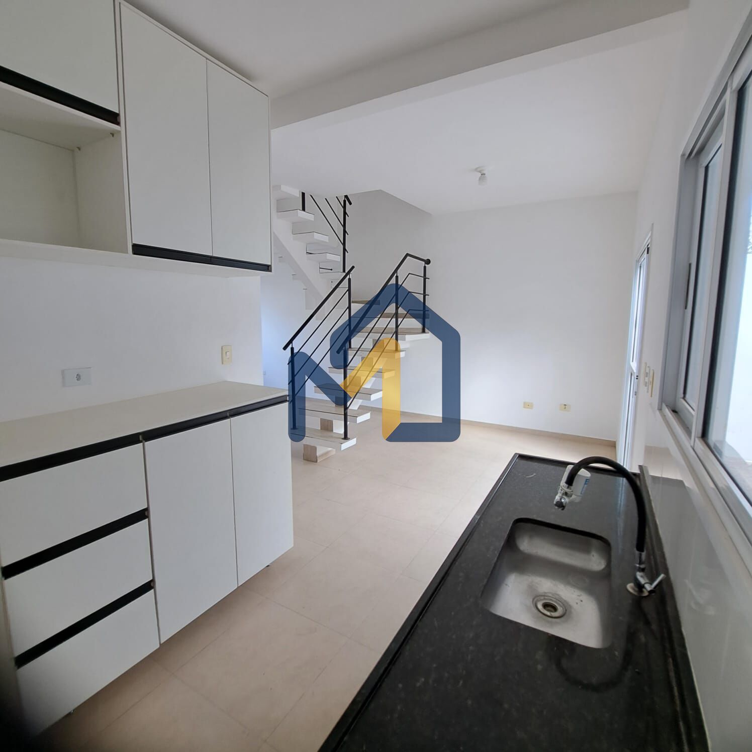 Casa, 2 quartos, 84 m² - Foto 1