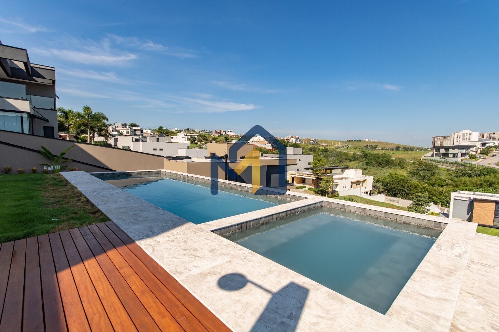 Casa, 4 quartos, 325 m² - Foto 19