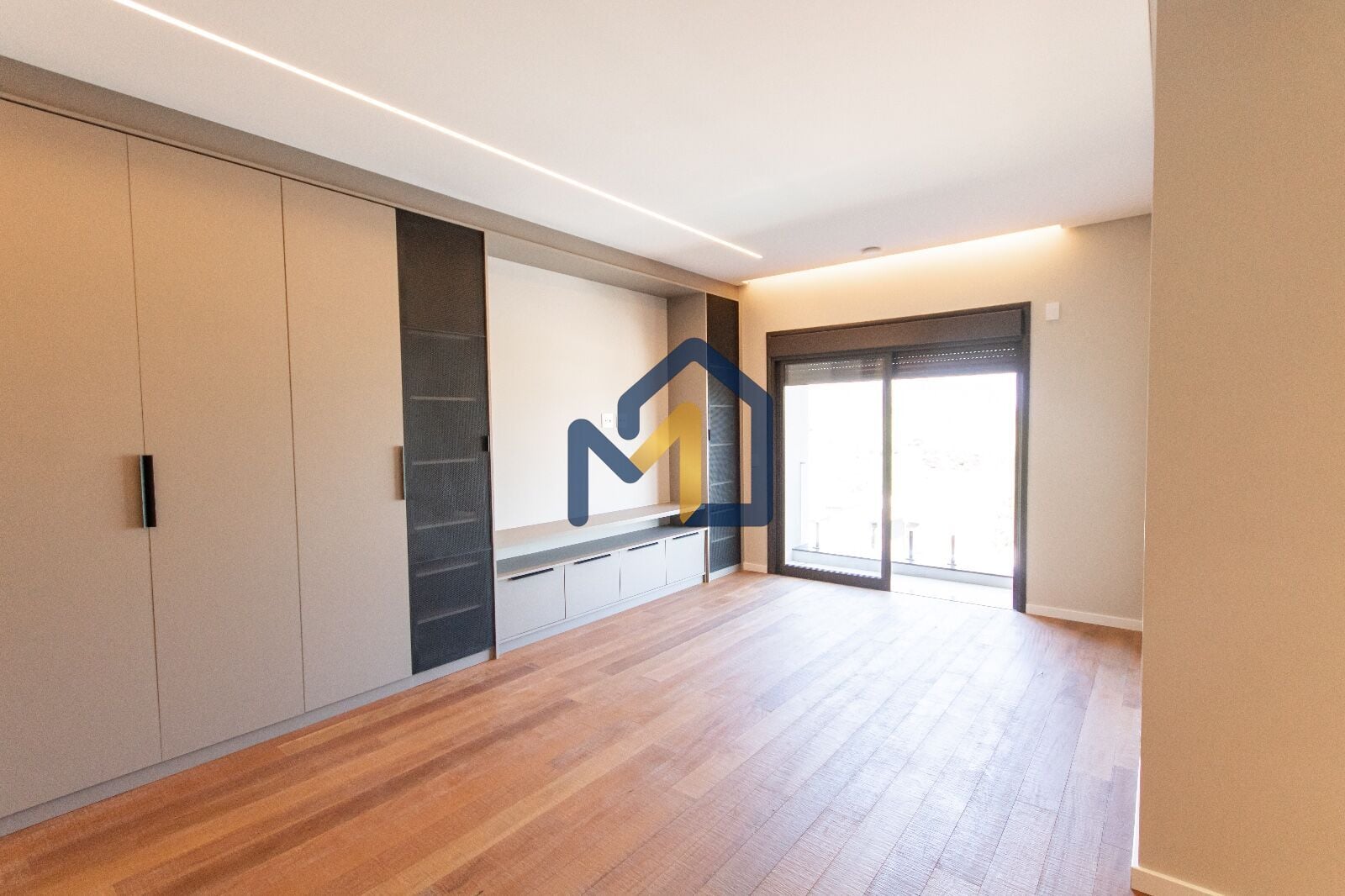 Casa, 4 quartos, 325 m² - Foto 35