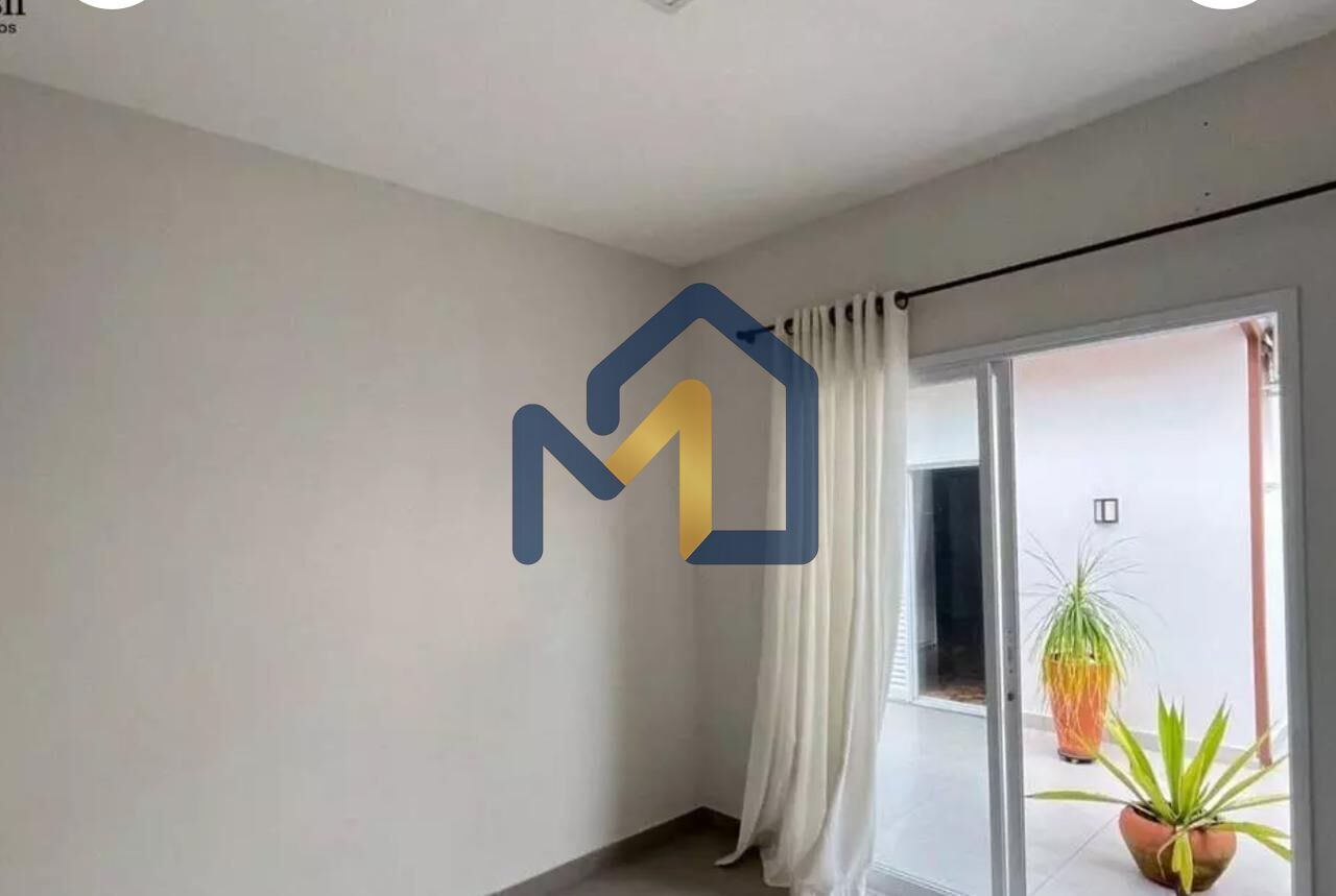 Casa, 5 quartos, 220 m² - Foto 1
