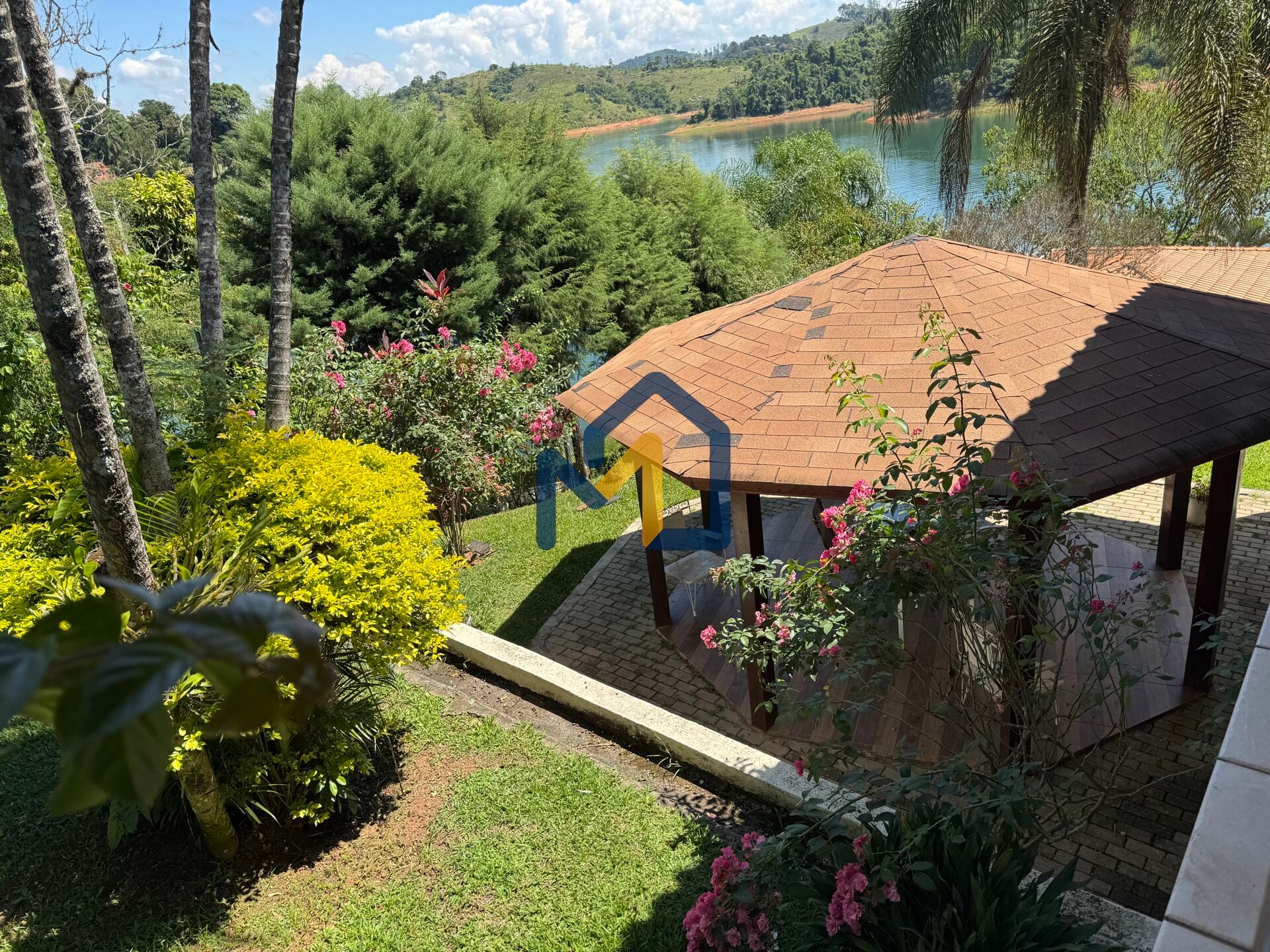 Chácara, 4 quartos, 300 m² - Foto 12