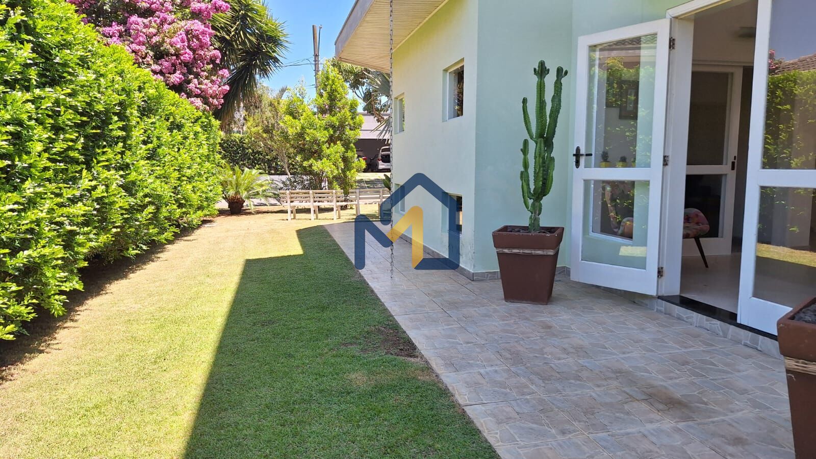 Casa, 4 quartos, 203 m² - Foto 2
