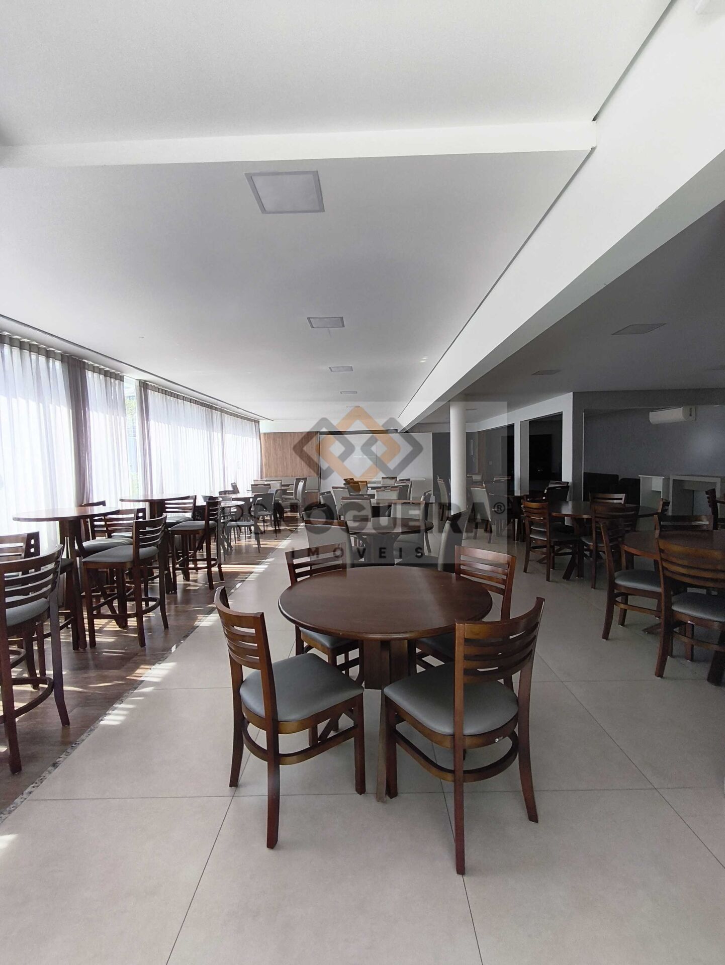 Casa, 4 quartos, 360 m² - Foto 45