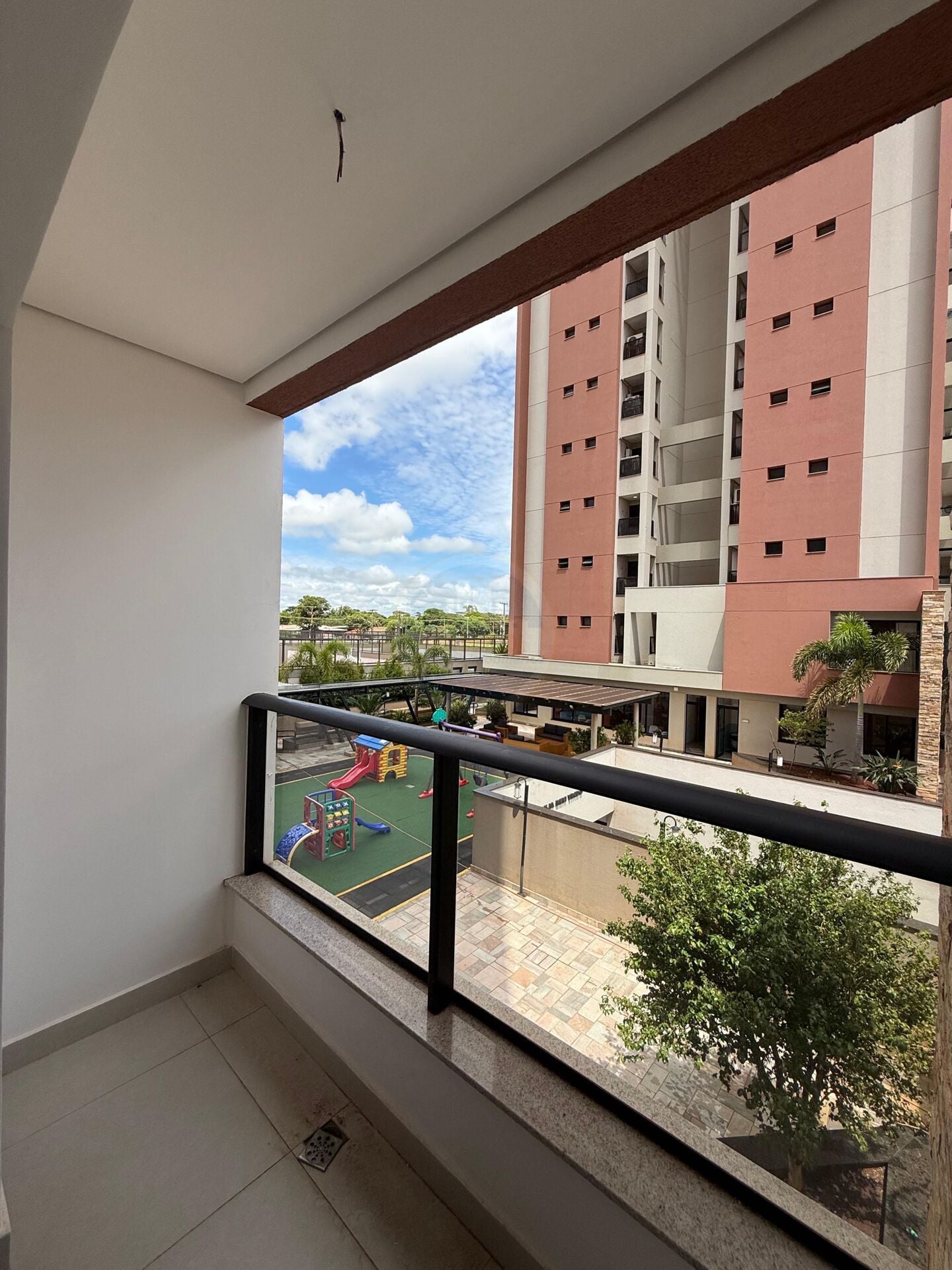 Apartamento no Parque Alvorada, foto 37 de 38