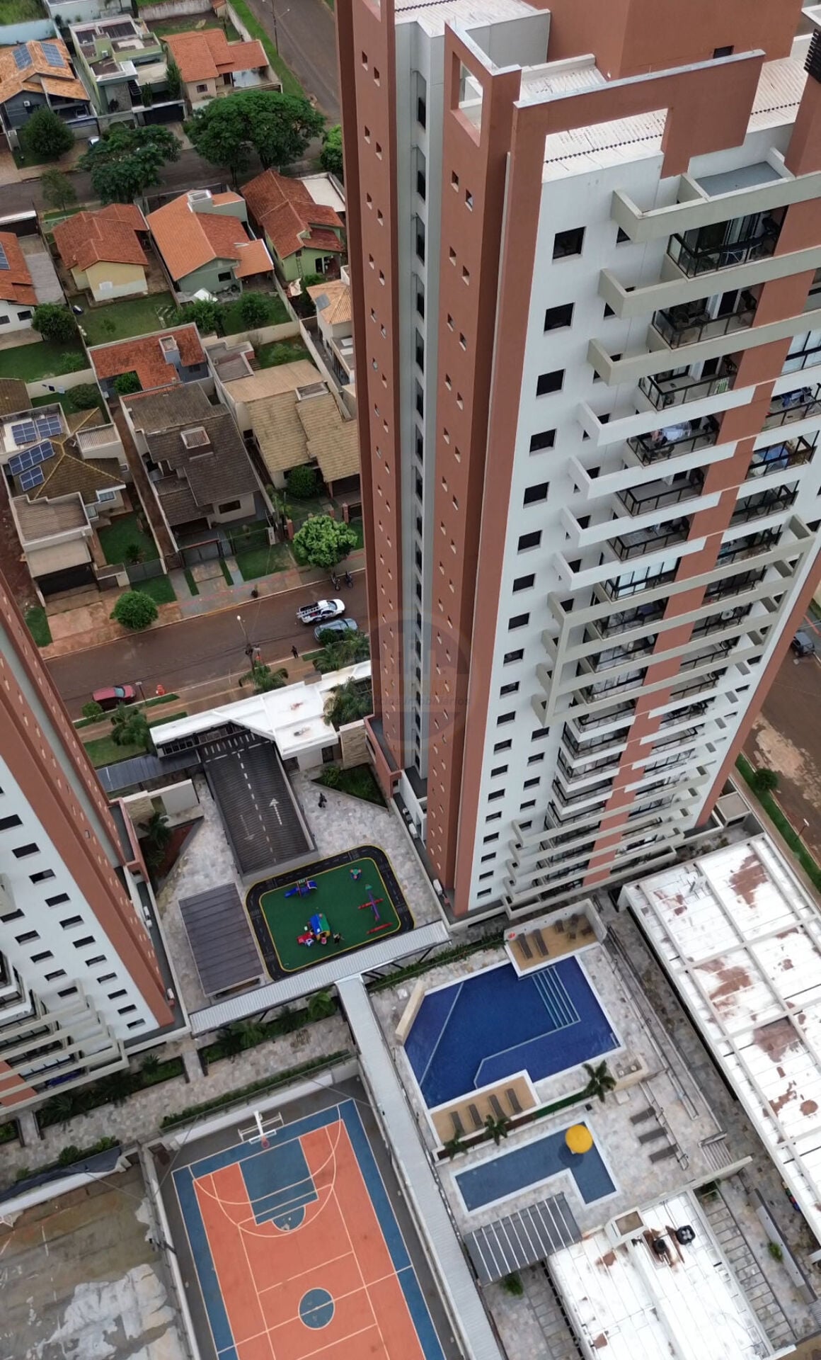 Apartamento no Parque Alvorada, foto 1 de 38