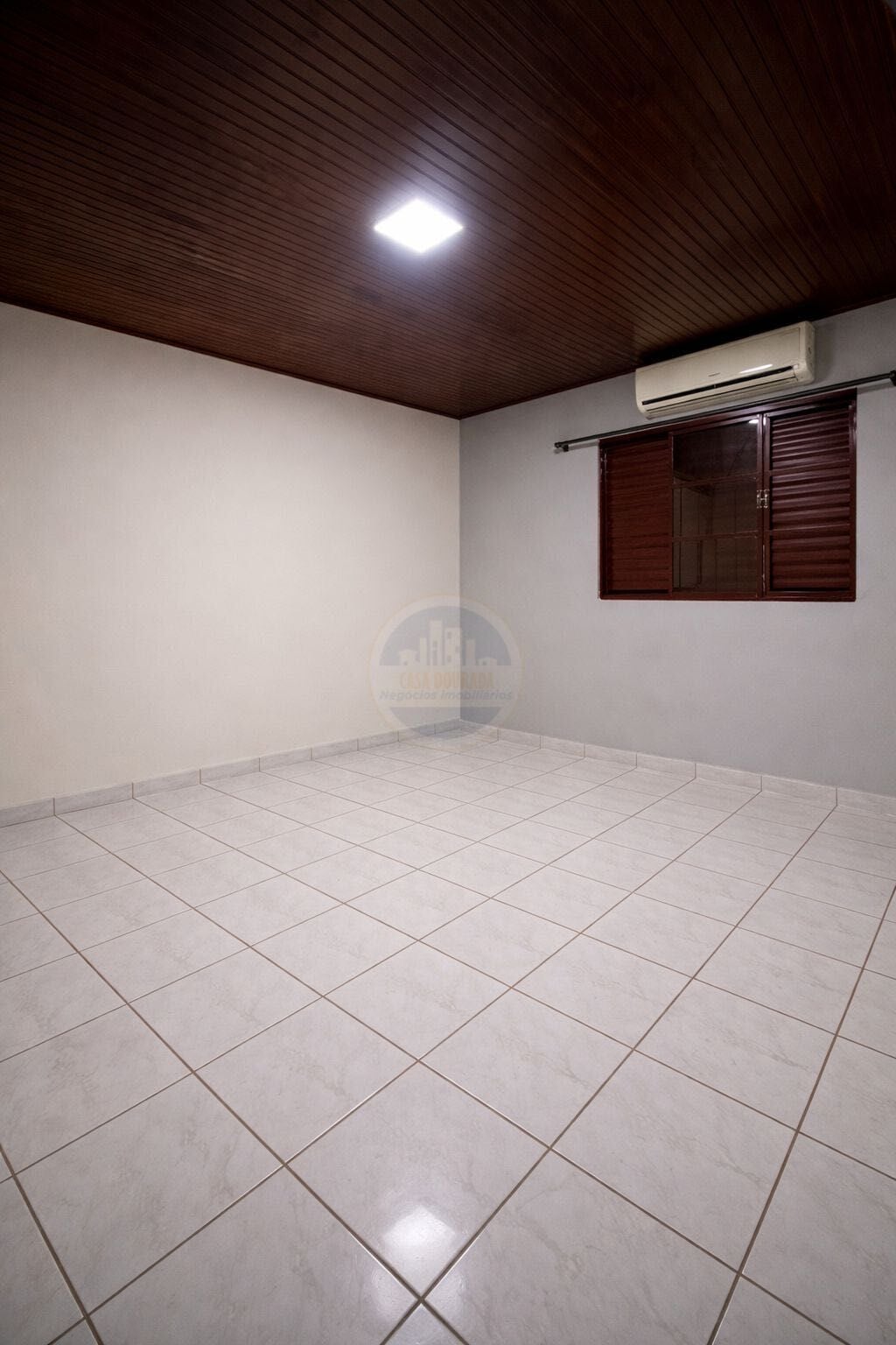 Casa no Jardim Hilda, foto 3 de 15