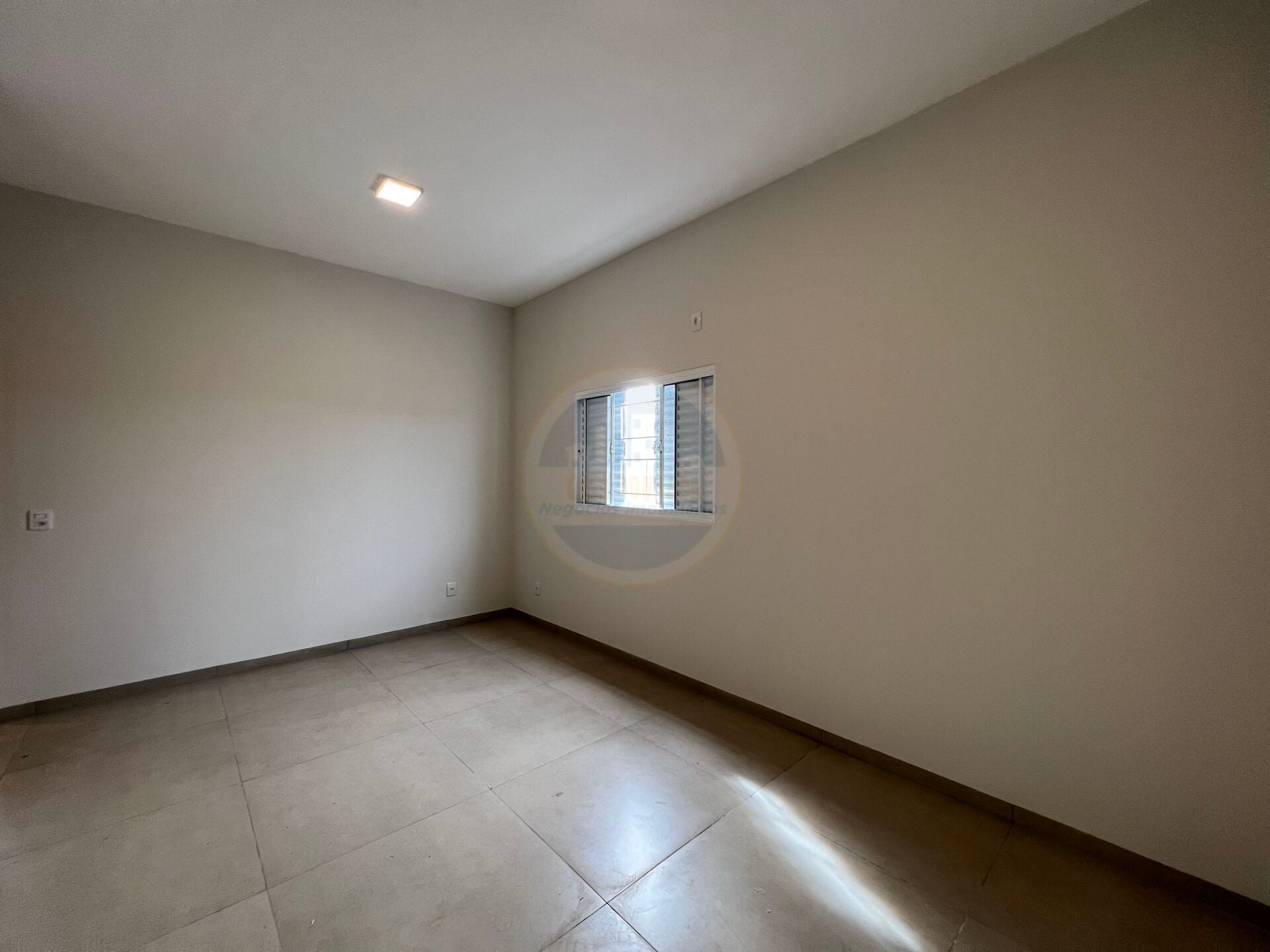 Casa no Conjunto Residencial Monte Carlo, foto 19 de 24