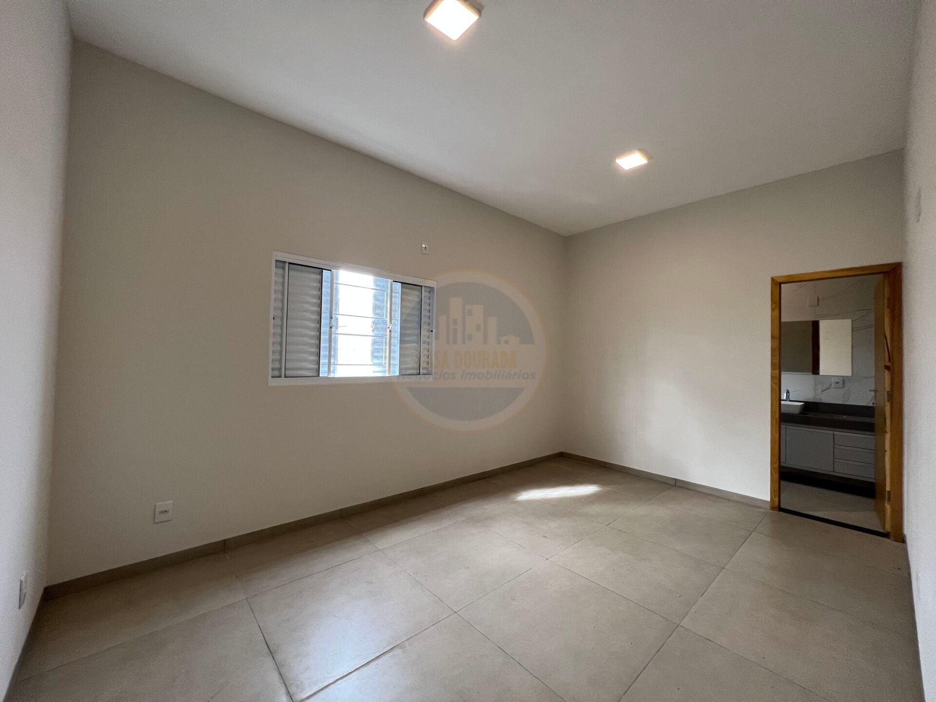 Casa no Conjunto Residencial Monte Carlo, foto 21 de 24