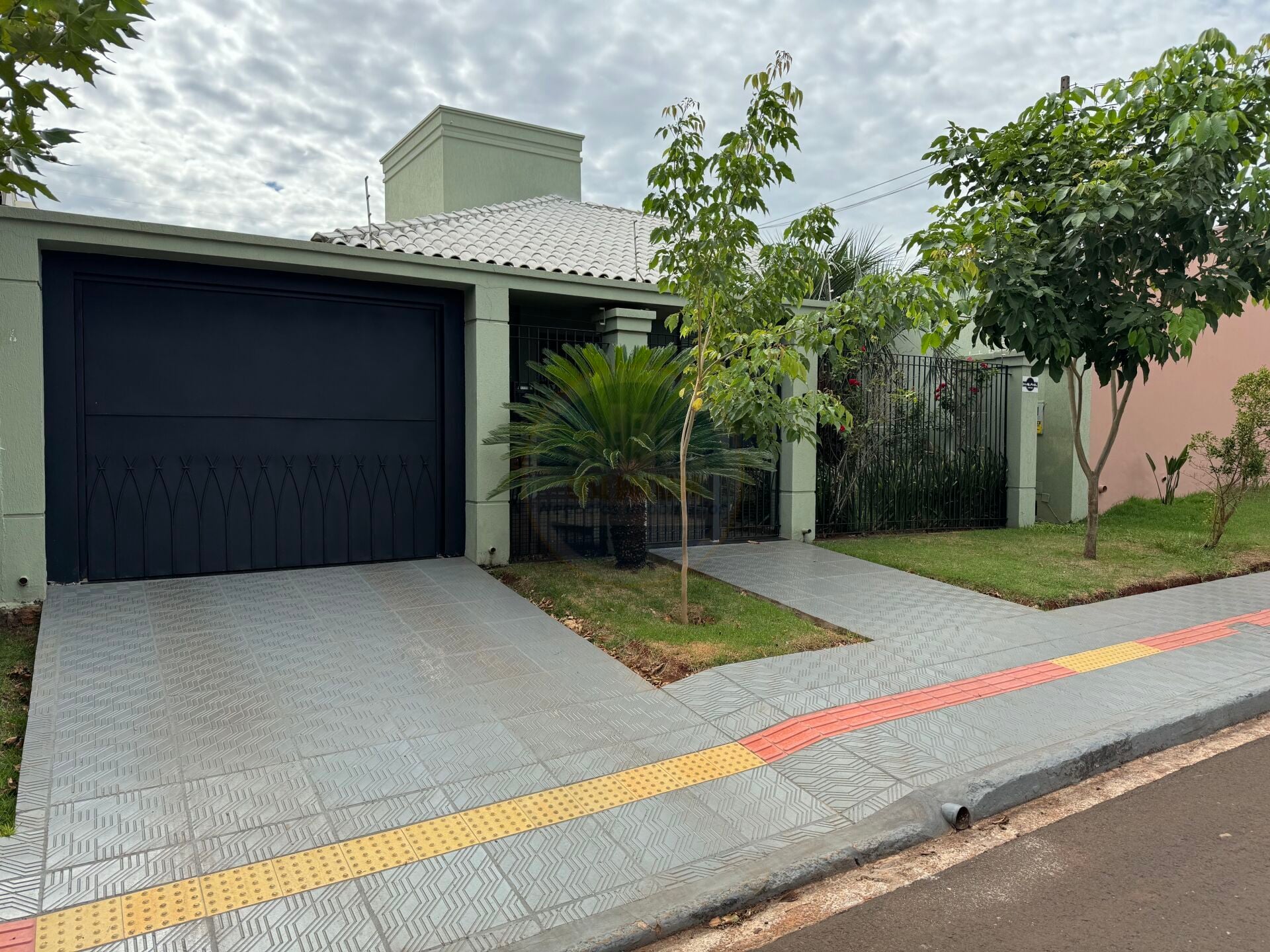 Casa na Vila São Luiz, foto 1 de 30