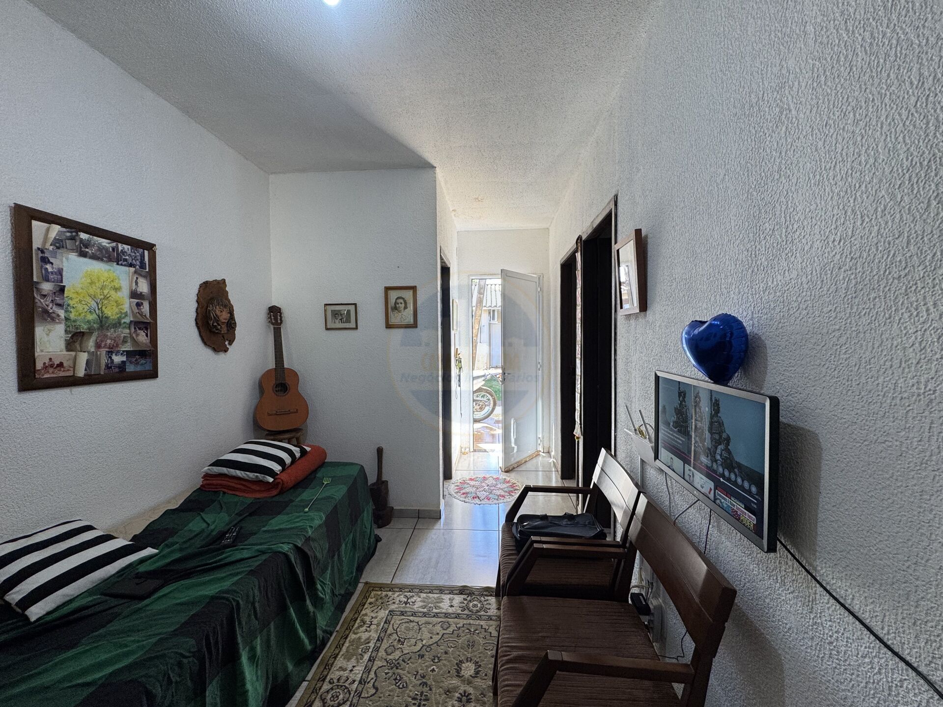 Casa no Jardim Novo Horizonte, foto 2 de 27