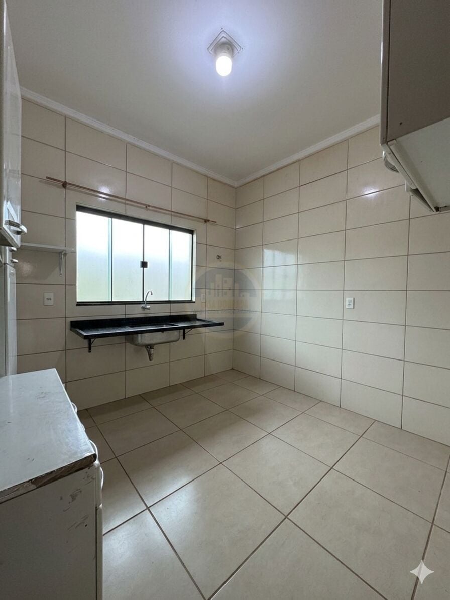 Casa no Conjunto Residencial Monte Carlo, foto 4 de 11