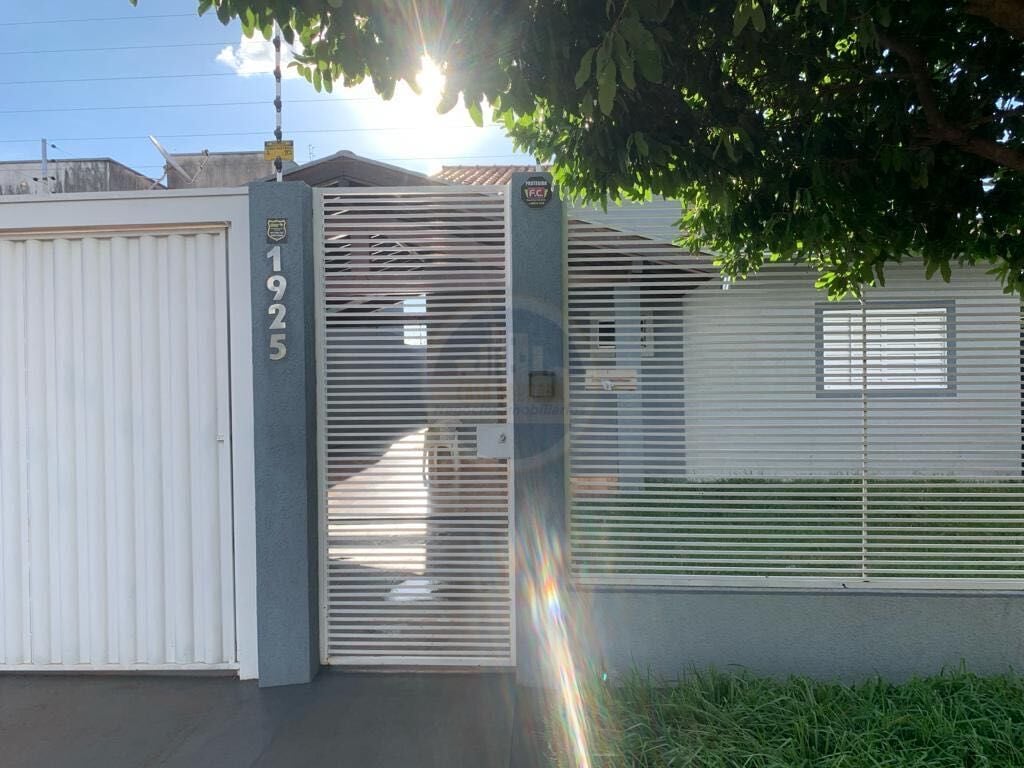 Casa na Vila Alba, foto 1 de 21