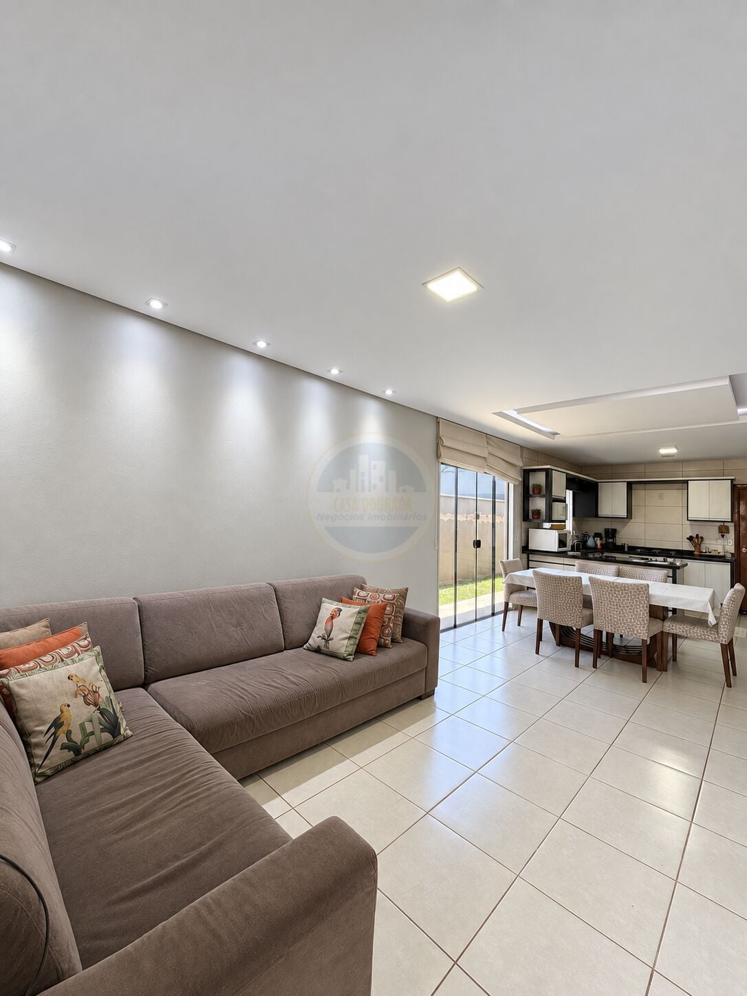 Casa em Altos do Indaiá, foto 5 de 29