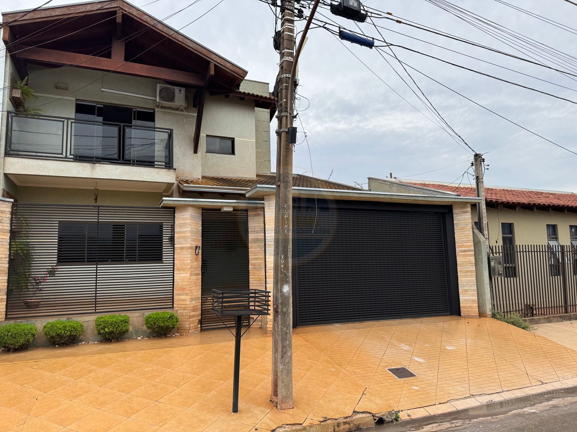 Sobrado no Conjunto Habitacional Izidro Pedroso, foto 24 de 27