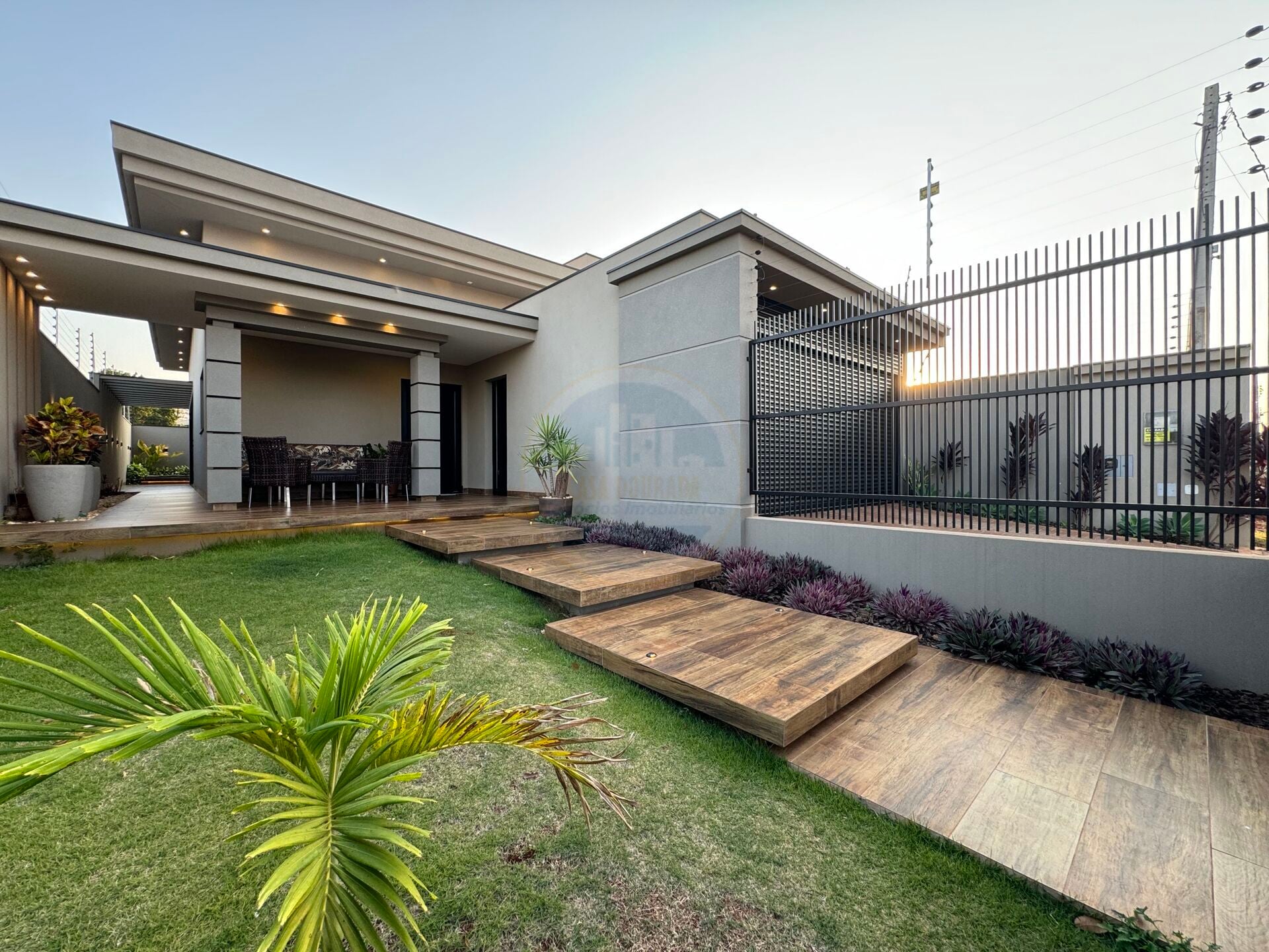 Casa no Parque Alvorada, foto 1 de 40