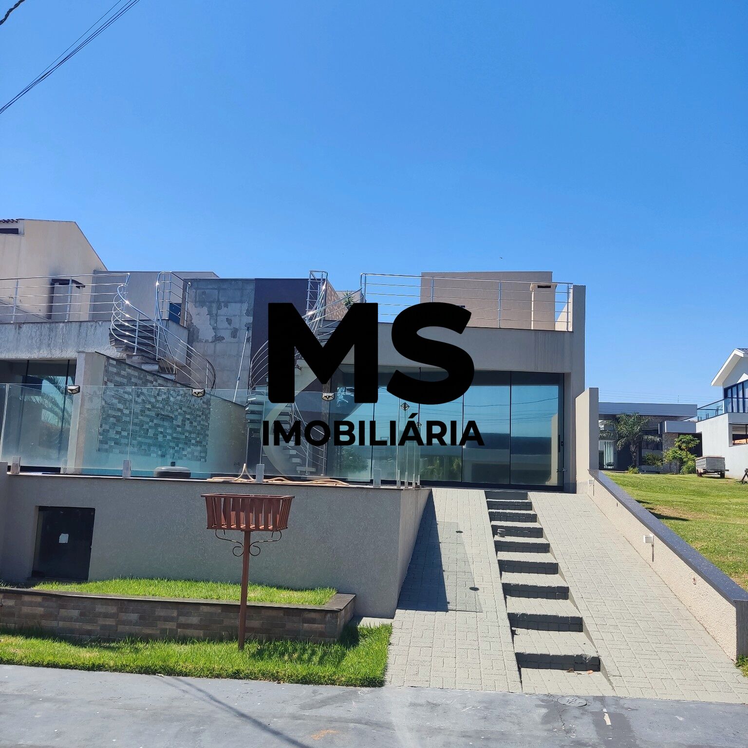 Imagem principal do imóvel