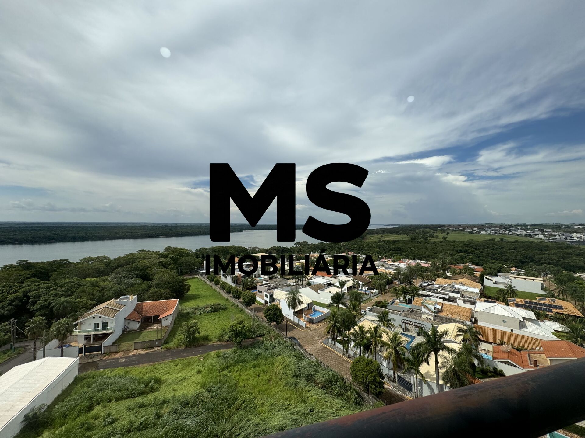 Imagem principal do imóvel