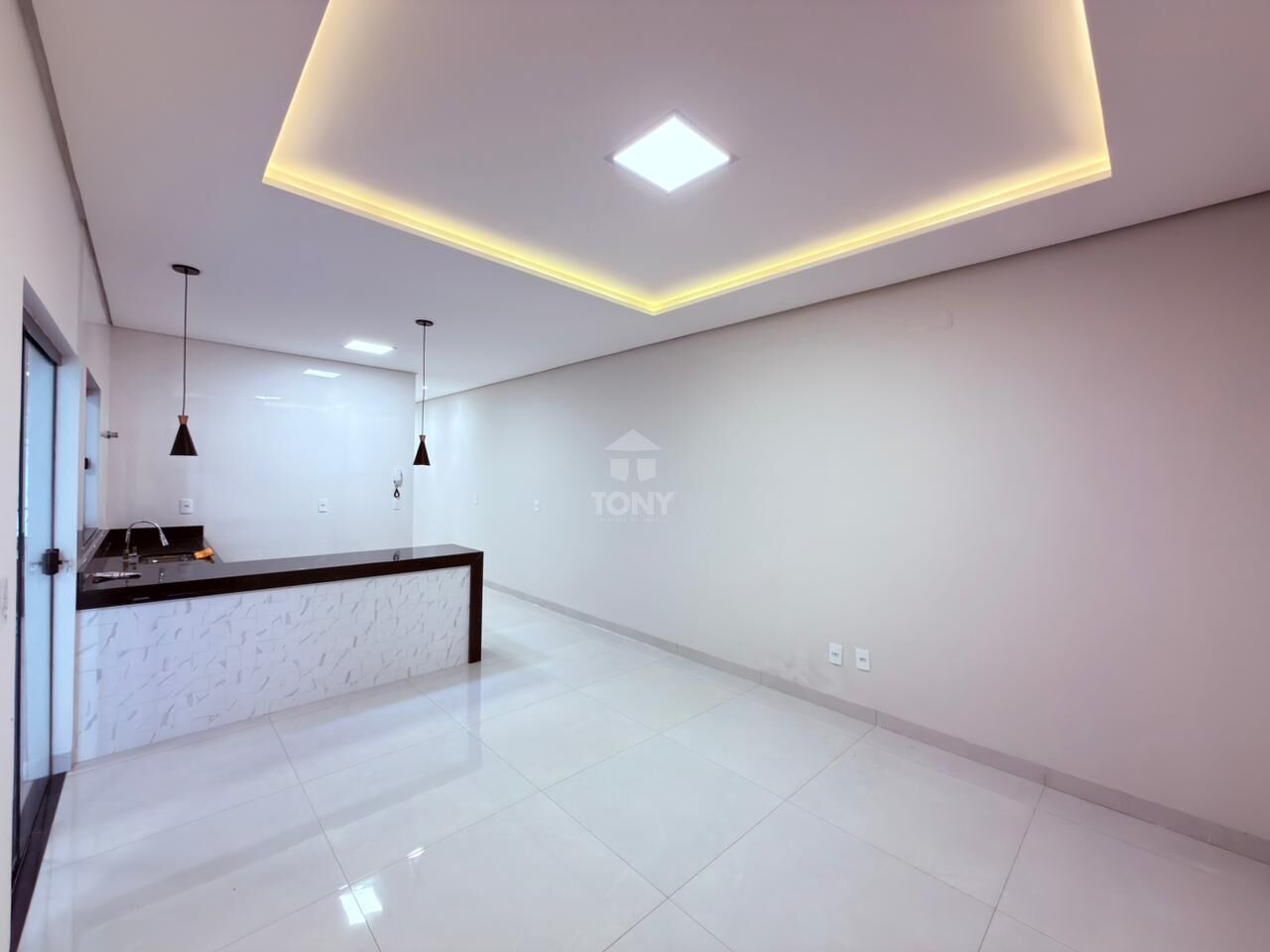 Casa à venda com 3 quartos, 1 suíte, 2 vagas e 103m² no Plano Diretor Sul, Palmas (TO) — foto 5 de 14
