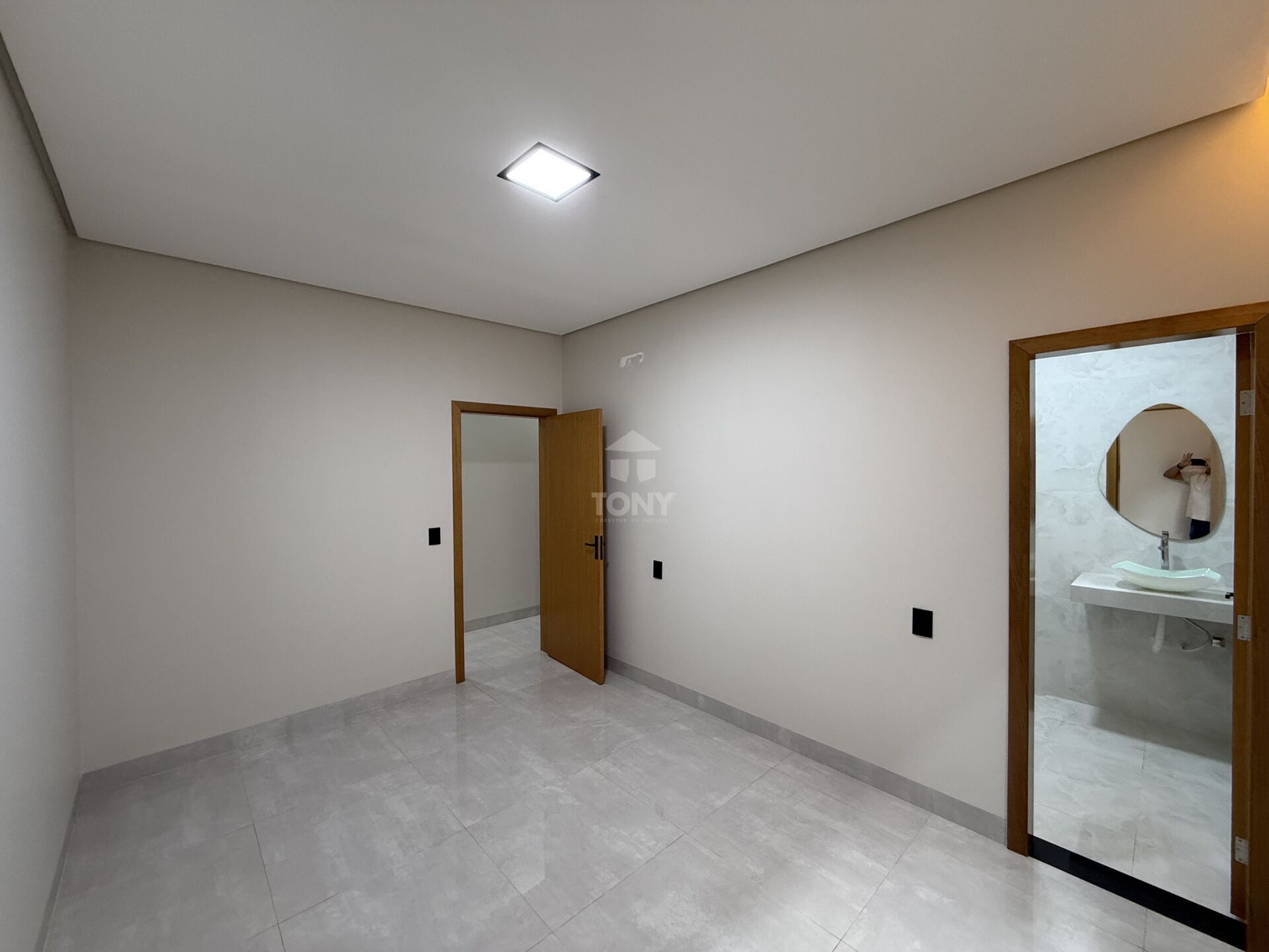 Casa à venda com 3 quartos, 3 suítes, 2 vagas e 160m² no Plano Diretor Sul, Palmas (TO) — foto 11 de 17