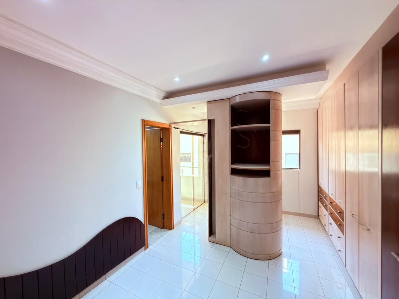 Casa à venda com 4 quartos, 4 suítes, 6 vagas e 313m² no Plano Diretor Sul, Palmas (TO) — foto 29 de 30