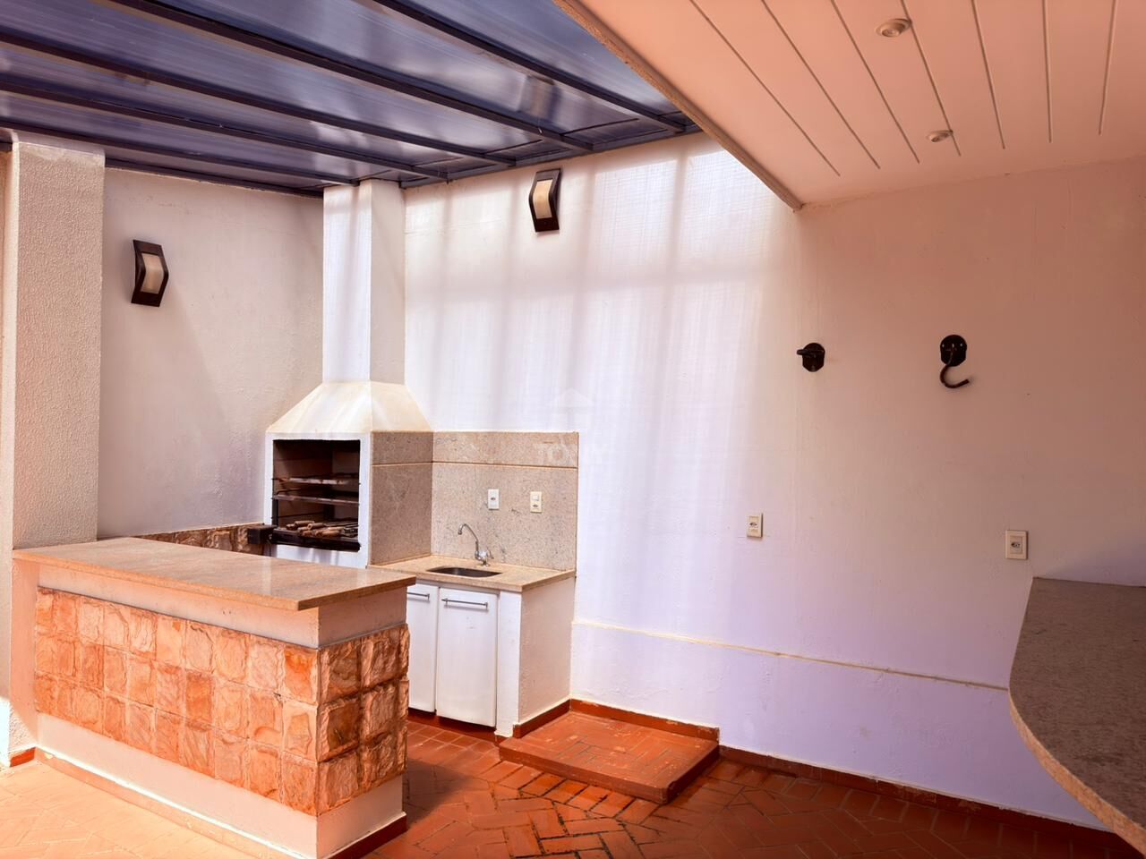 Casa à venda com 4 quartos, 4 suítes, 6 vagas e 313m² no Plano Diretor Sul, Palmas (TO) — foto 18 de 30