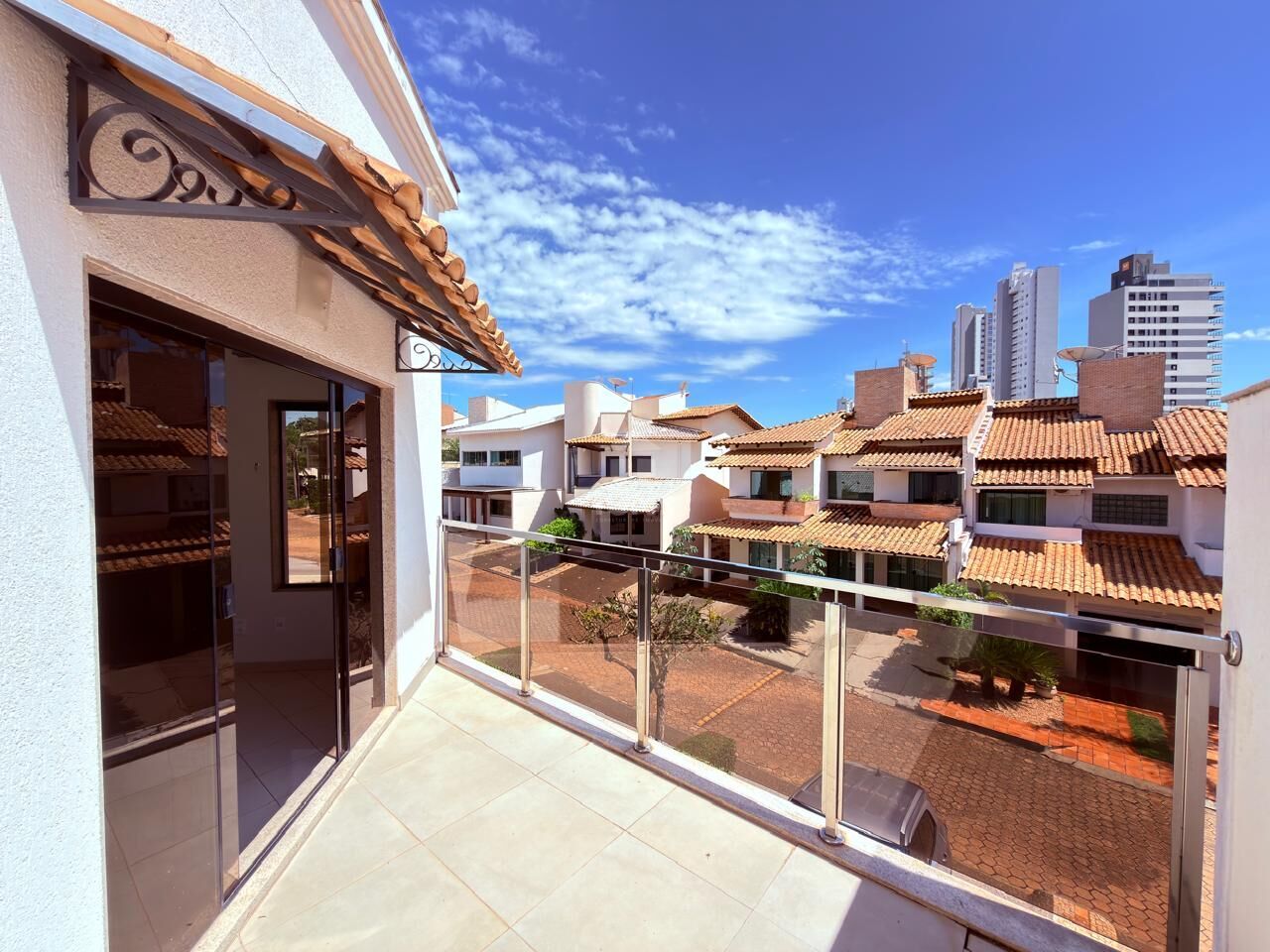 Casa à venda com 4 quartos, 4 suítes, 6 vagas e 313m² no Plano Diretor Sul, Palmas (TO) — foto 28 de 30