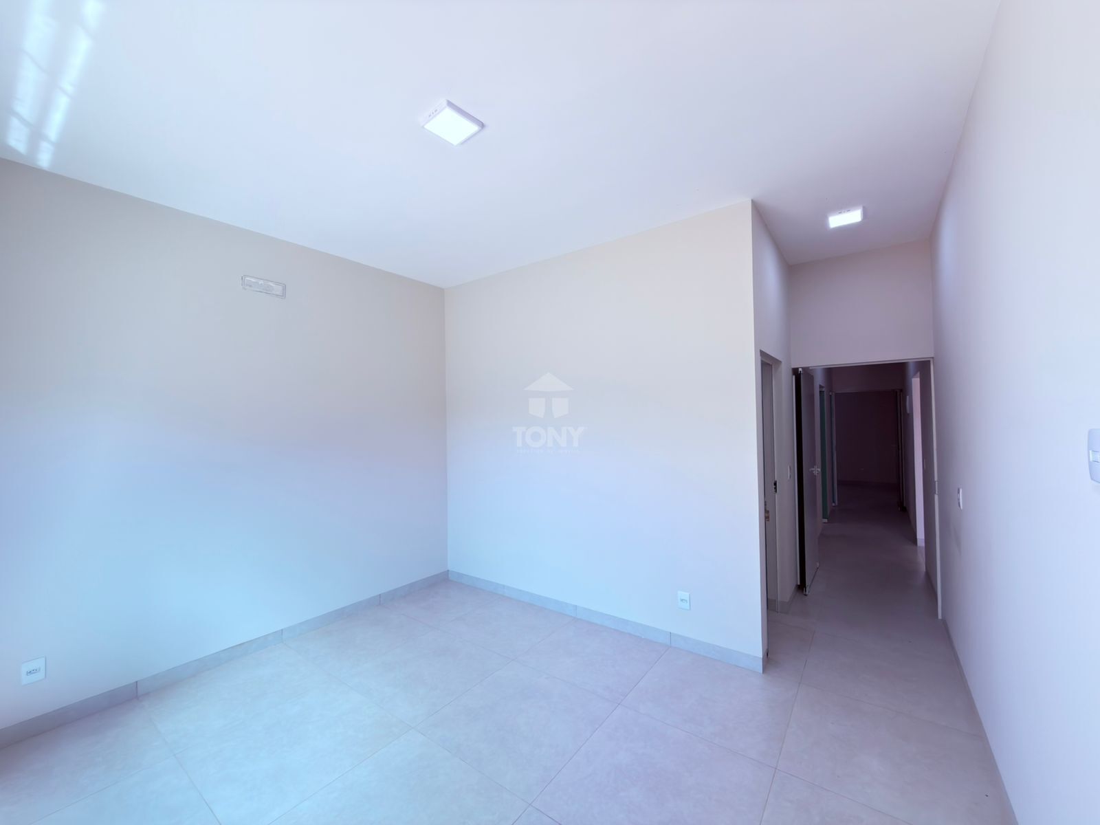 Casa à venda com 3 quartos, 2 suítes, 2 vagas e 146m² no Plano Diretor Sul, Palmas (TO) — foto 8 de 17