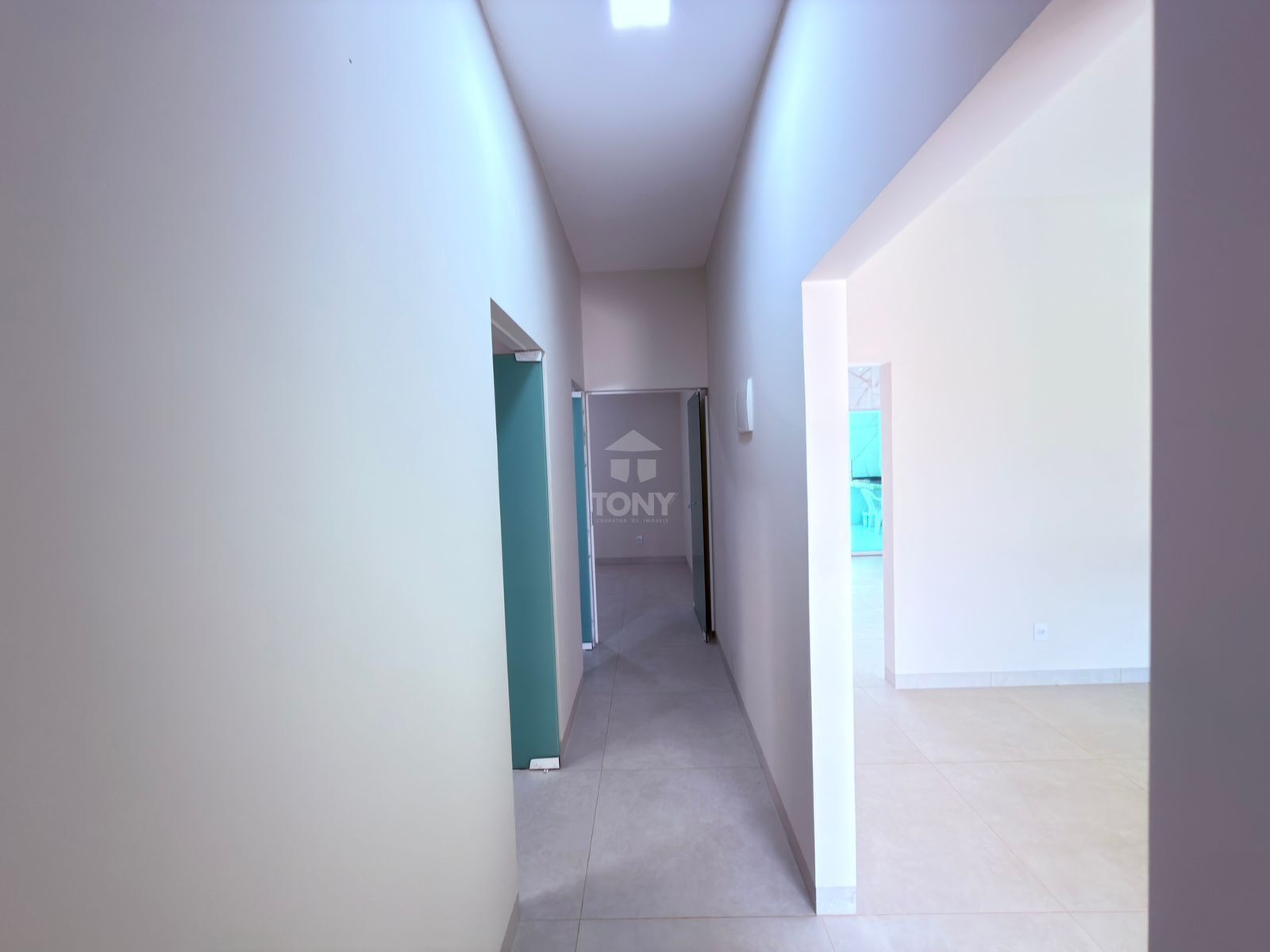 Casa à venda com 3 quartos, 2 suítes, 2 vagas e 146m² no Plano Diretor Sul, Palmas (TO) — foto 9 de 17