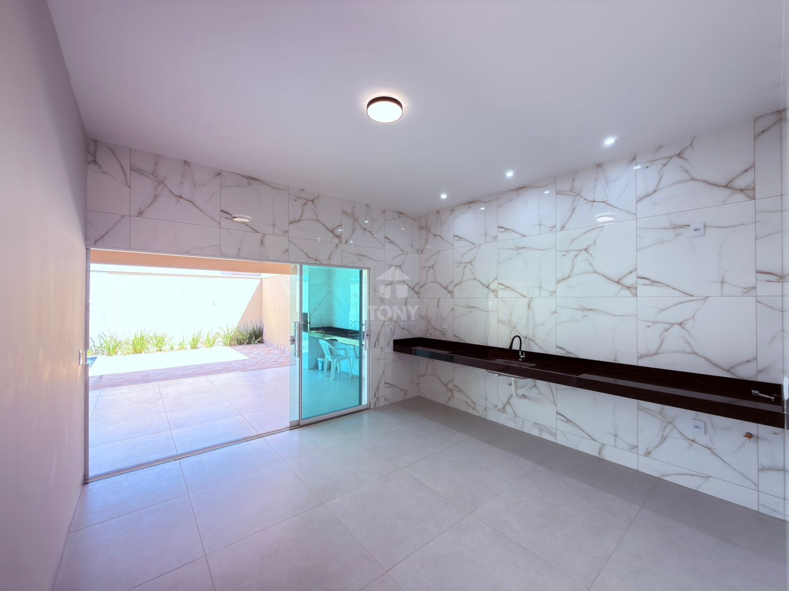 Casa à venda com 3 quartos, 2 suítes, 2 vagas e 146m² no Plano Diretor Sul, Palmas (TO) — foto 13 de 17