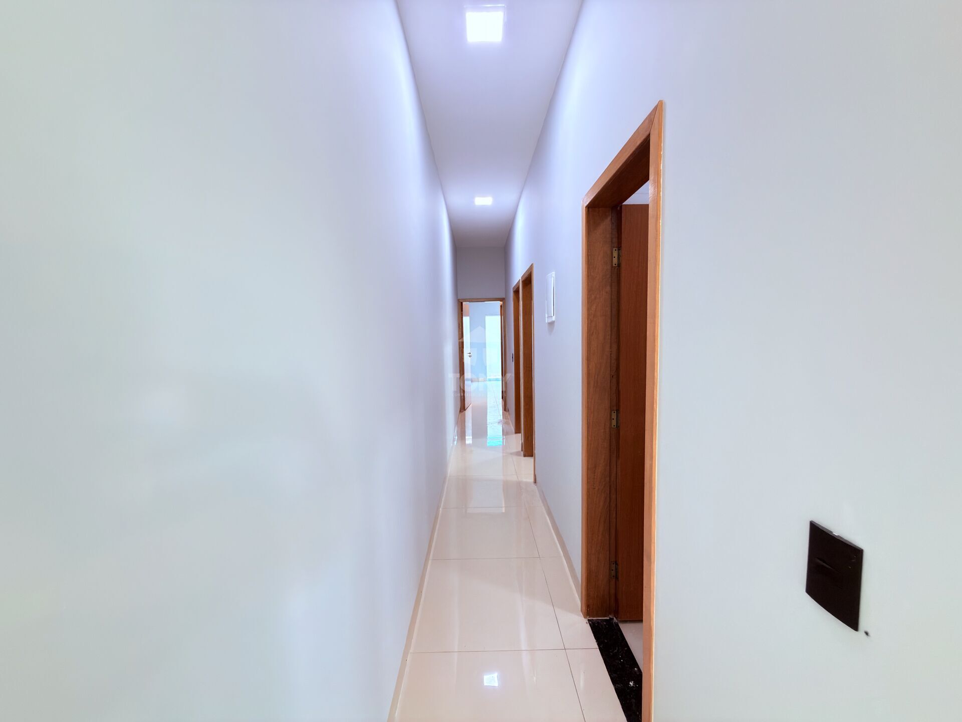 Casa à venda com 3 quartos, 1 suíte, 2 vagas e 92m² no Plano Diretor Sul, Palmas (TO) — foto 7 de 14