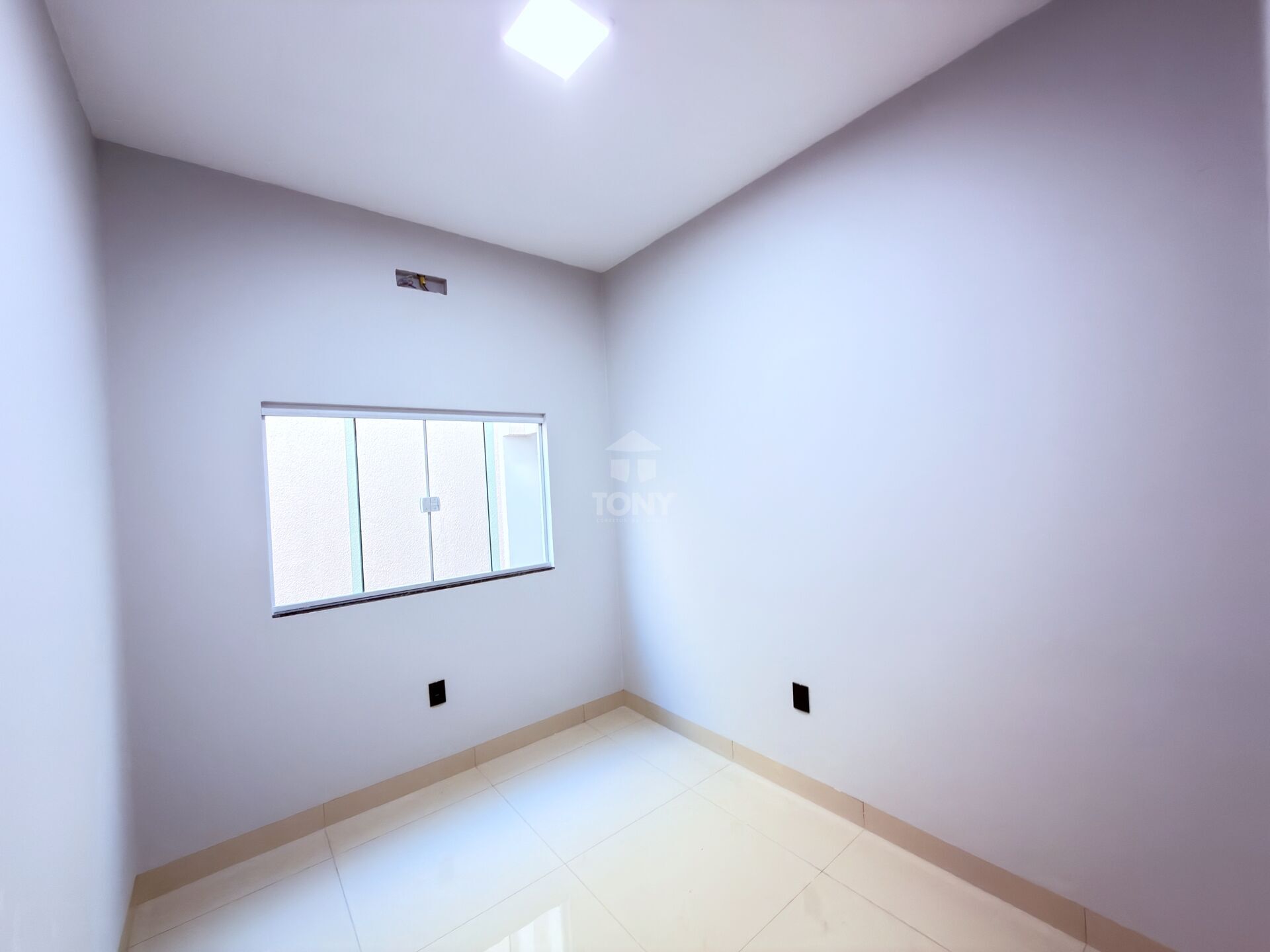 Casa à venda com 3 quartos, 1 suíte, 2 vagas e 92m² no Plano Diretor Sul, Palmas (TO) — foto 9 de 14