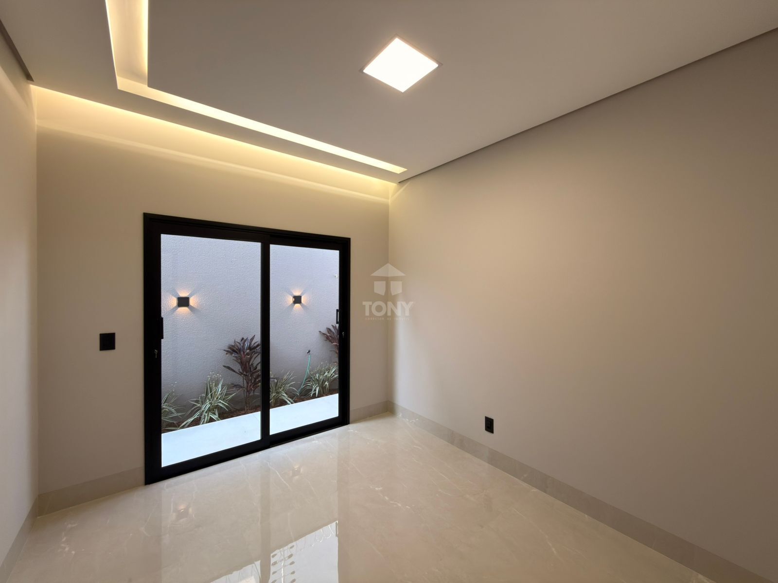 Casa à venda com 3 quartos, 3 suítes, 3 vagas e 141m² no Plano Diretor Norte, Palmas (TO) — foto 22 de 24