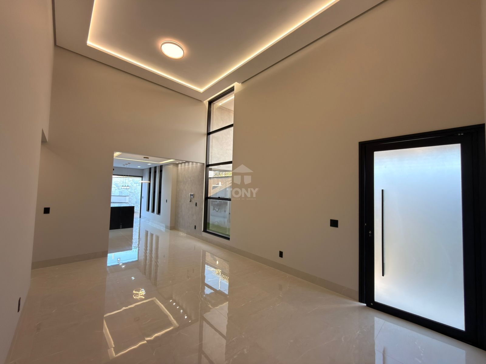 Casa à venda com 3 quartos, 3 suítes, 3 vagas e 141m² no Plano Diretor Norte, Palmas (TO) — foto 4 de 24