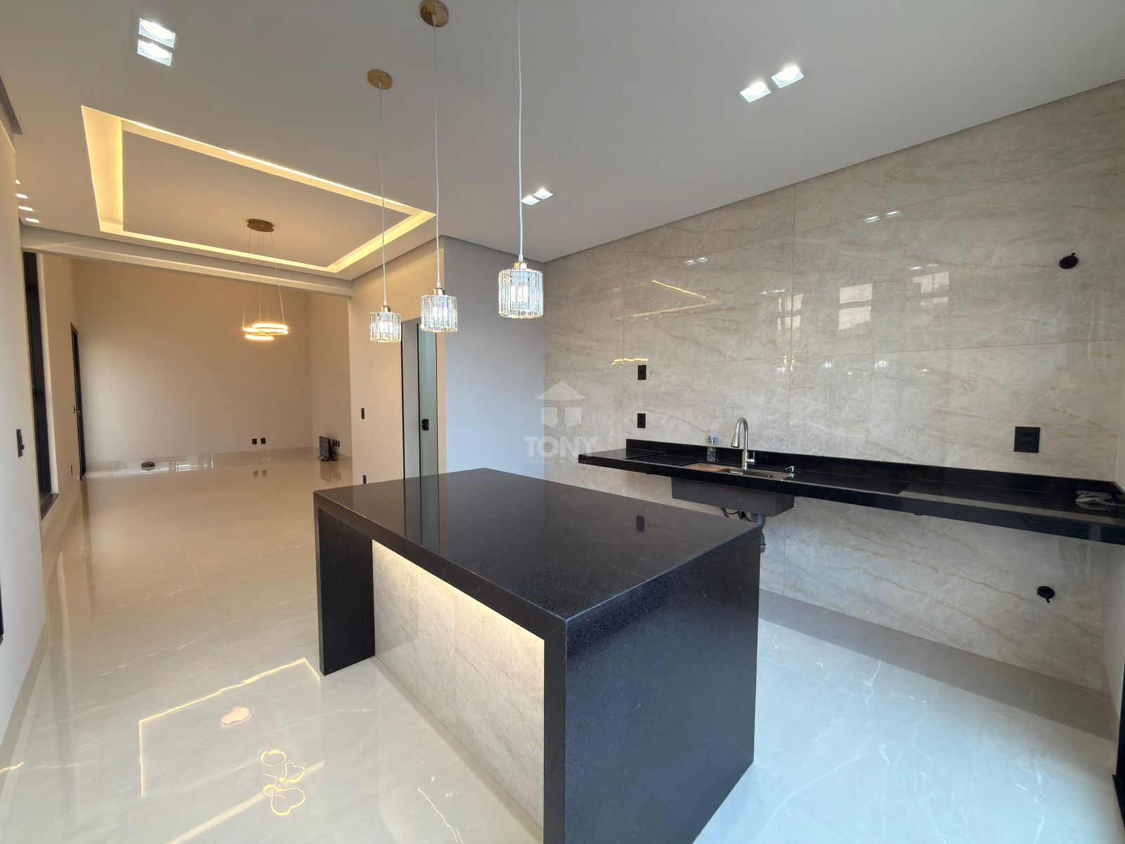 Casa à venda com 3 quartos, 3 suítes, 3 vagas e 141m² no Plano Diretor Norte, Palmas (TO) — foto 11 de 24