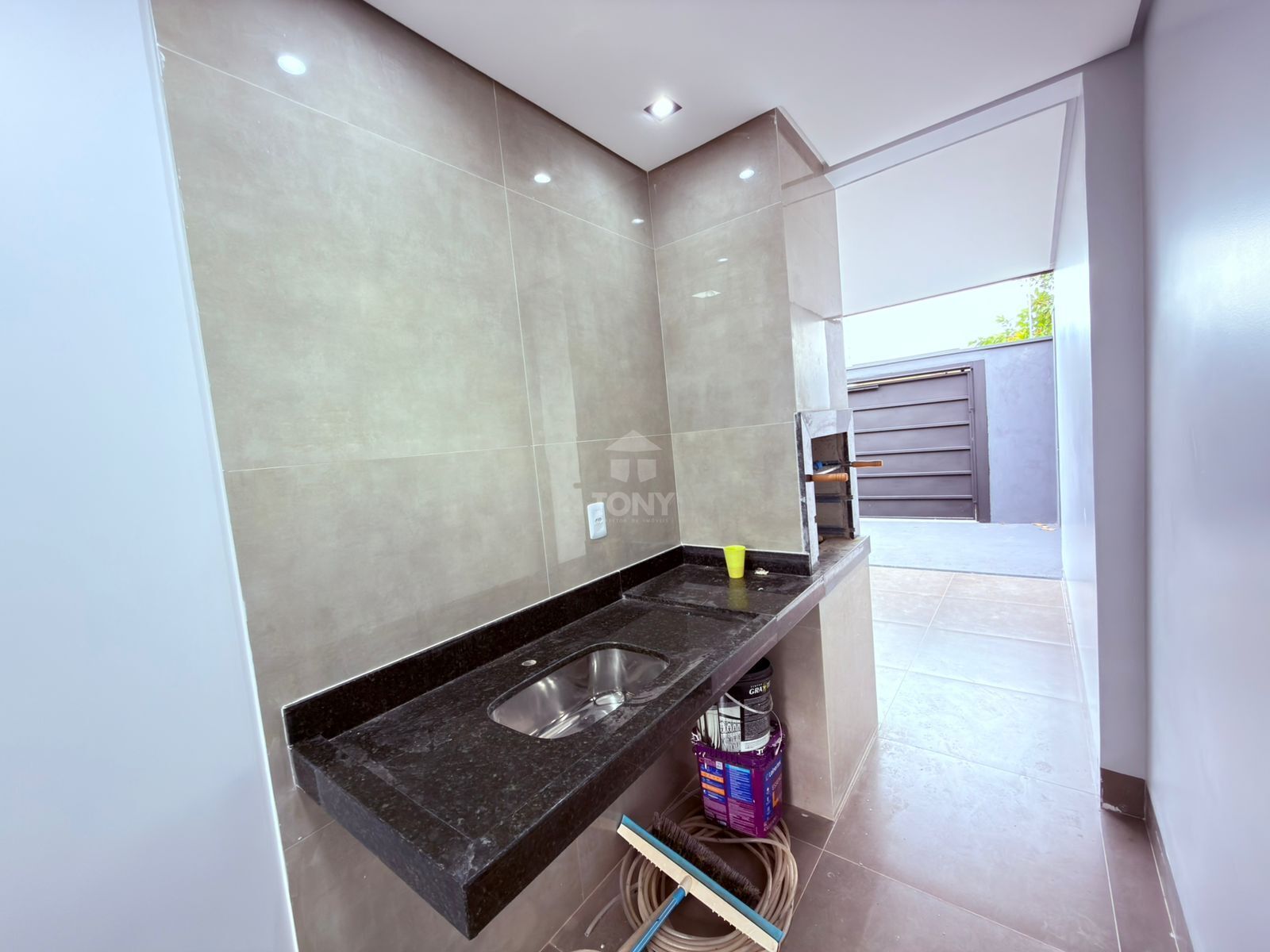 Casa à venda com 2 quartos, 1 suíte, 2 vagas e 80m² no Plano Diretor Sul, Palmas (TO) — foto 12 de 13